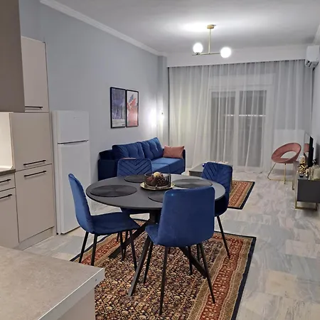 Twins Apartments 2 - With Free Parking Space -Not For Big Cars- 400M Away
