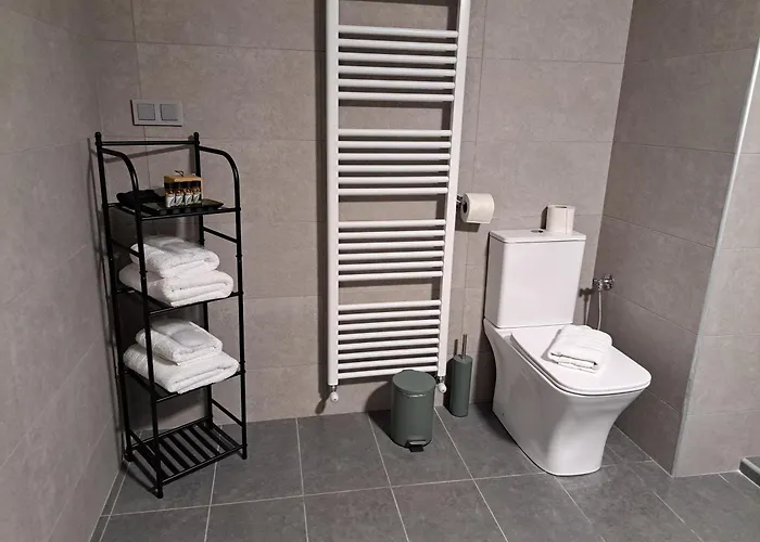 Twins 2 Apartament Serres